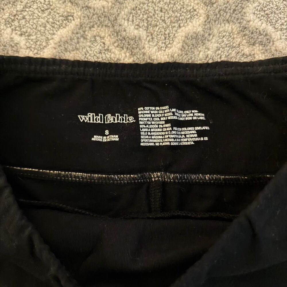 Black Biker Shorts Size Small - Picture 3 of 5
